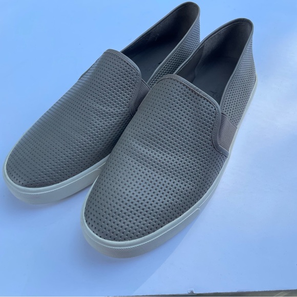 Vince Slipons Grey - Picture 2 of 8